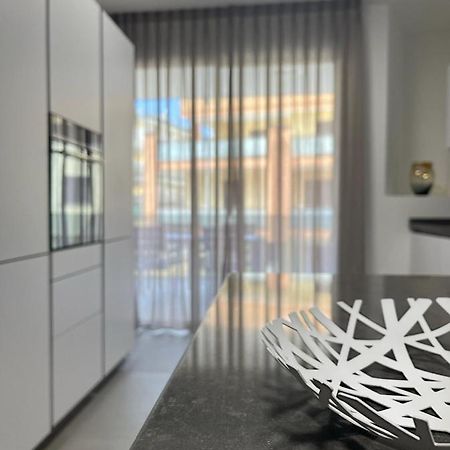 Modern And Spacious Appartement With Beach View. Gallipoli Luaran gambar
