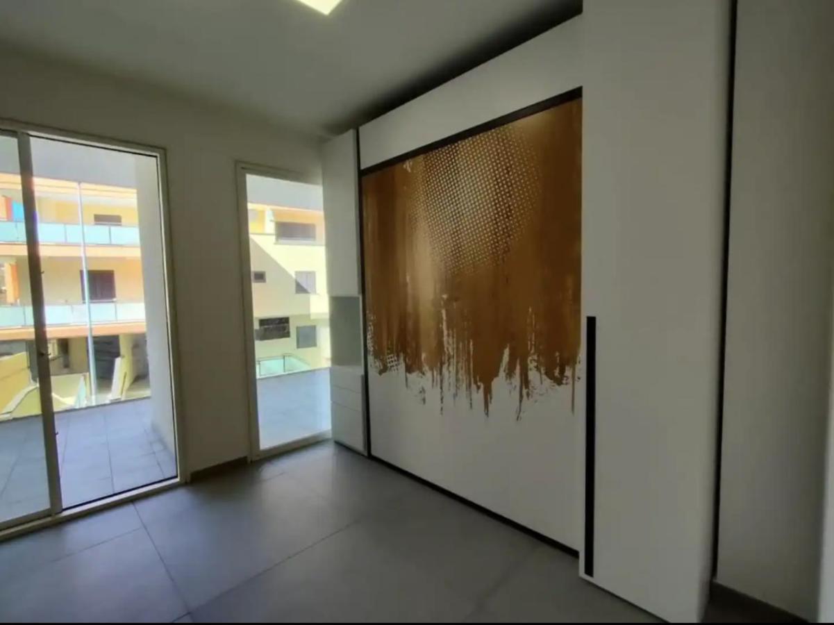 Modern And Spacious Appartement With Beach View. Gallipoli Luaran gambar